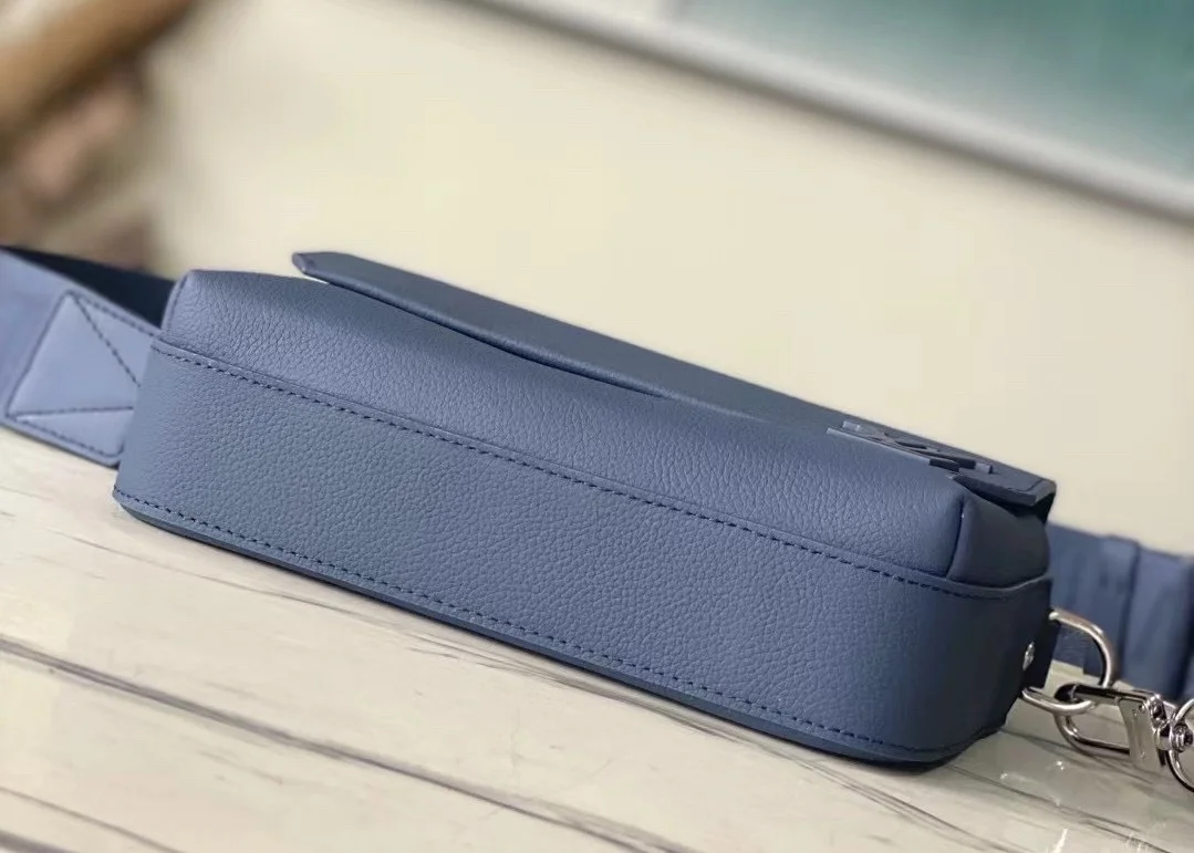 Louis Vuitton Fastline Men Handbags Blue 23.5x18x7cm product view 2