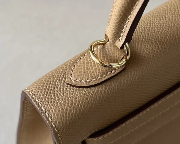 Hermès Kelly 20 Gold hardware Bag product view 4