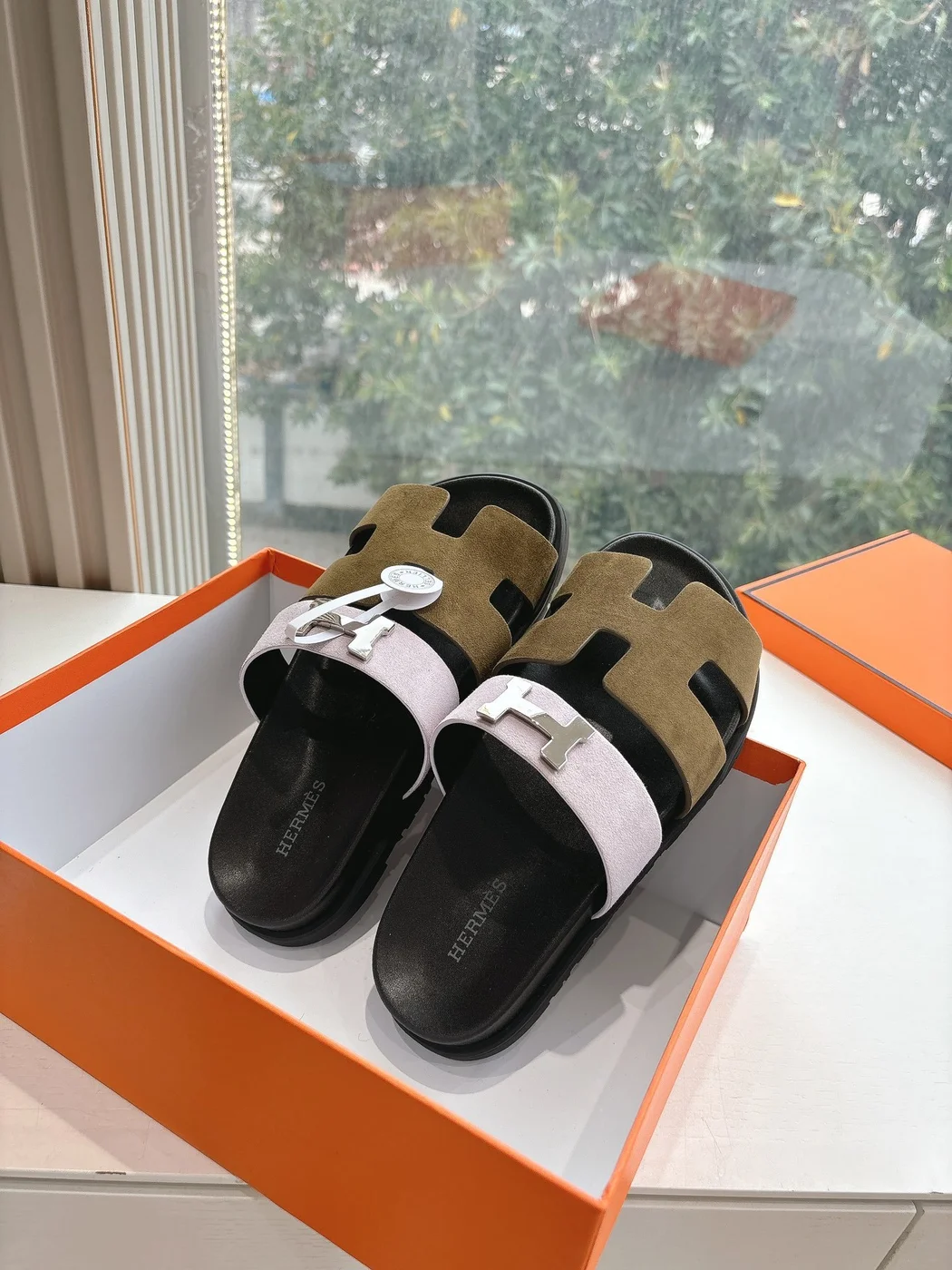Hermès Women Pink And Olive Suede Sandals product view 5