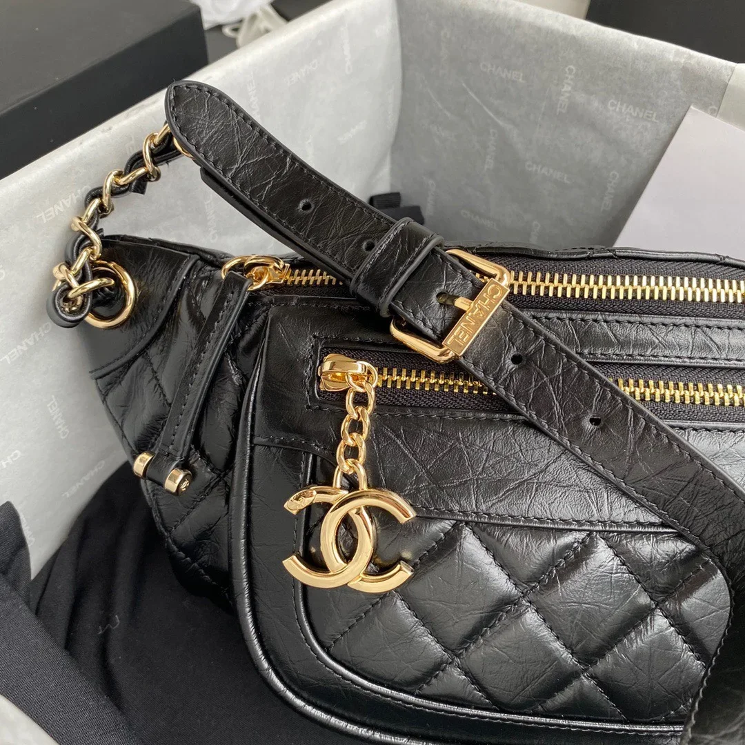 Chanel Bumbag Black Wrinkled Leather Lock Gold Handbags 34x15x6cm product view 6