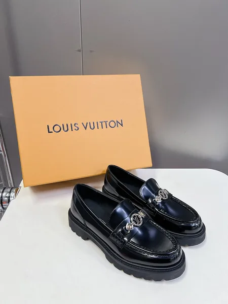 Louis Vuitton Women Black Leather Loafers product photo