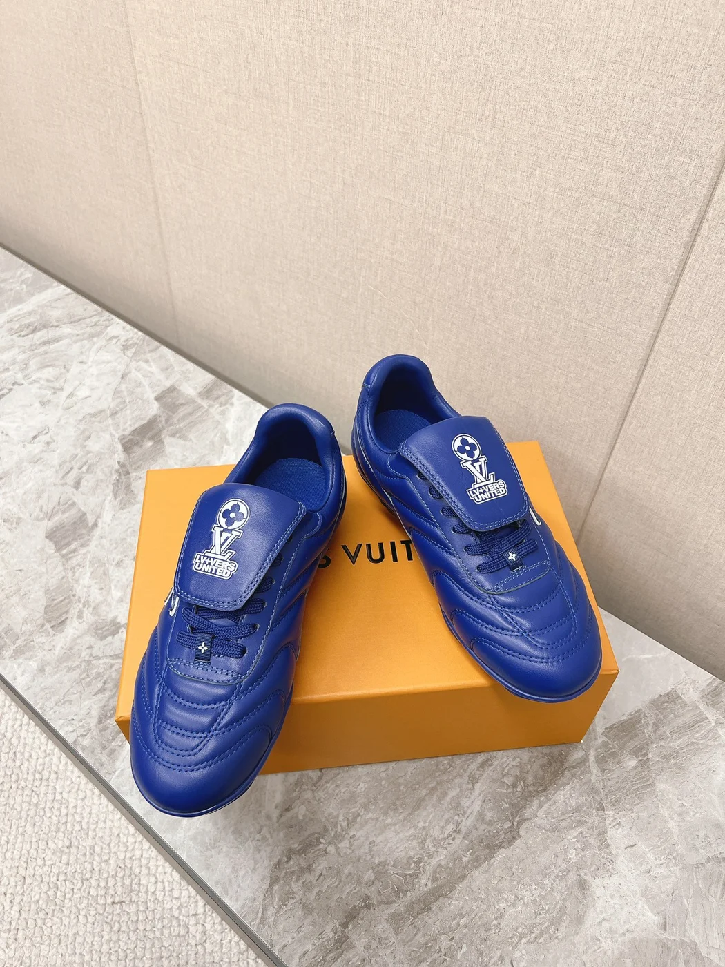 Louis Vuitton Women Blue Leather Sneakers product view 6