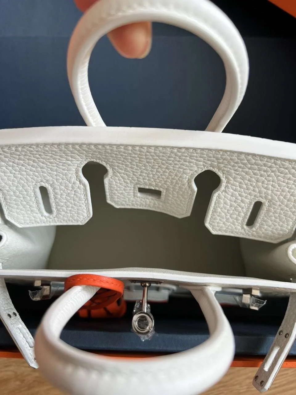 Hermès Birkin 20 Sellier Faubourg House White Snow Palladium Hardware Bag product view 7