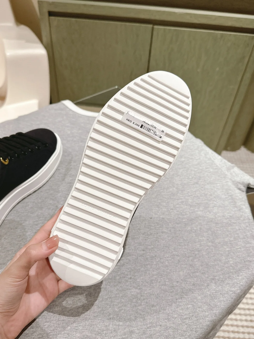 Louis Vuitton Women Black Canvas Sneakers product view 2