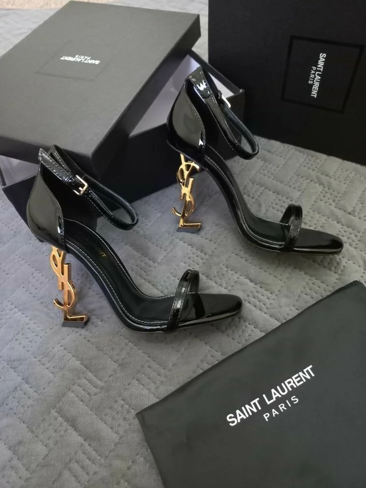 Saint Laurent black heels  Opyum model product view 1