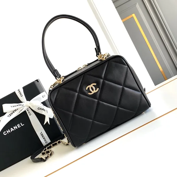 Chanel Black Quilted Lambskin Leather Bag product view 1