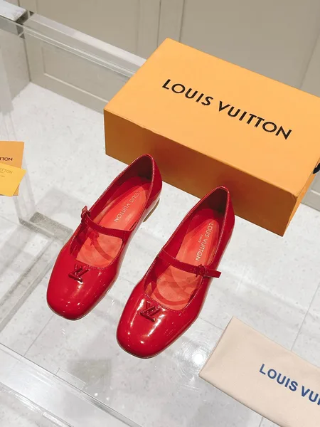 Louis Vuitton Women Red Patent Leather Mary Jane Flats product view 1