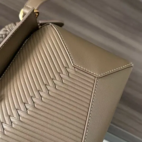 Loewe Puzzle Bag product view 2