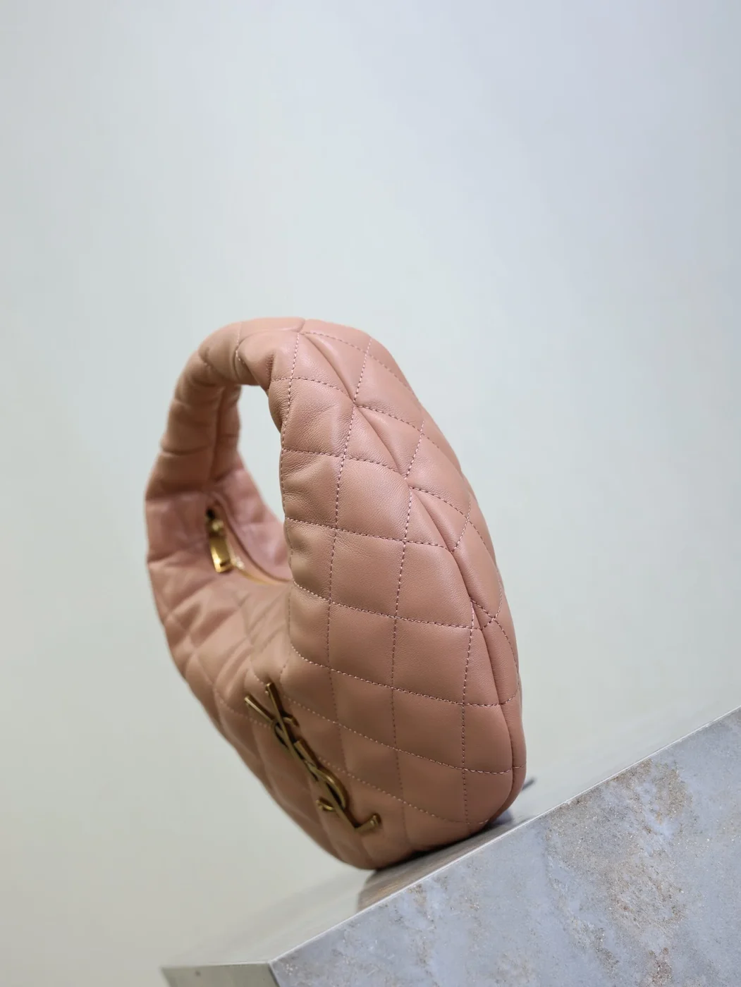 Saint Laurent 25S Icarino 17 In Hortensia Quilted Gold Hardware Bag product view 5