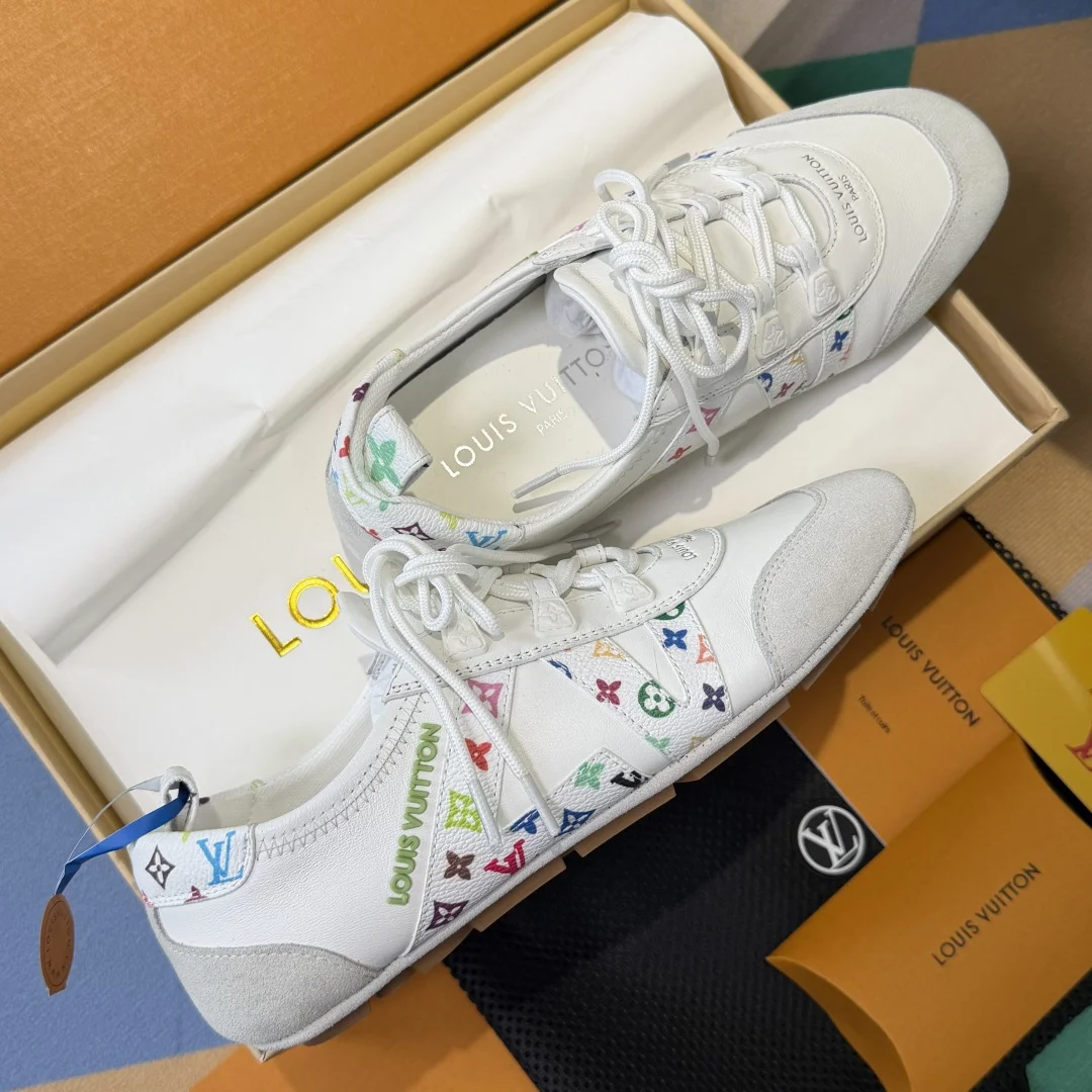 Louis Vuitton white leather Sneakerina trainers product view 1