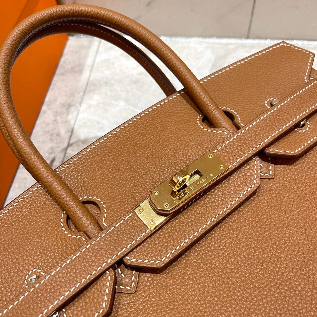 Hermès Birkin 30 cm Gold Togo Leather Gold Hardware Bag product view 4