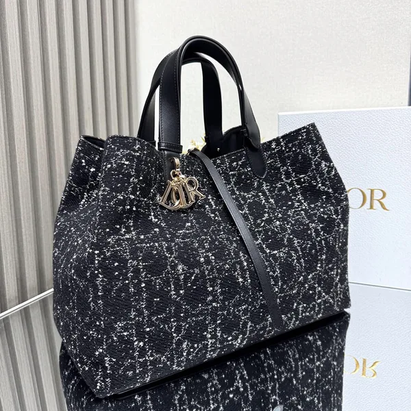 Dior Large Dior Toujours Bag product view 2