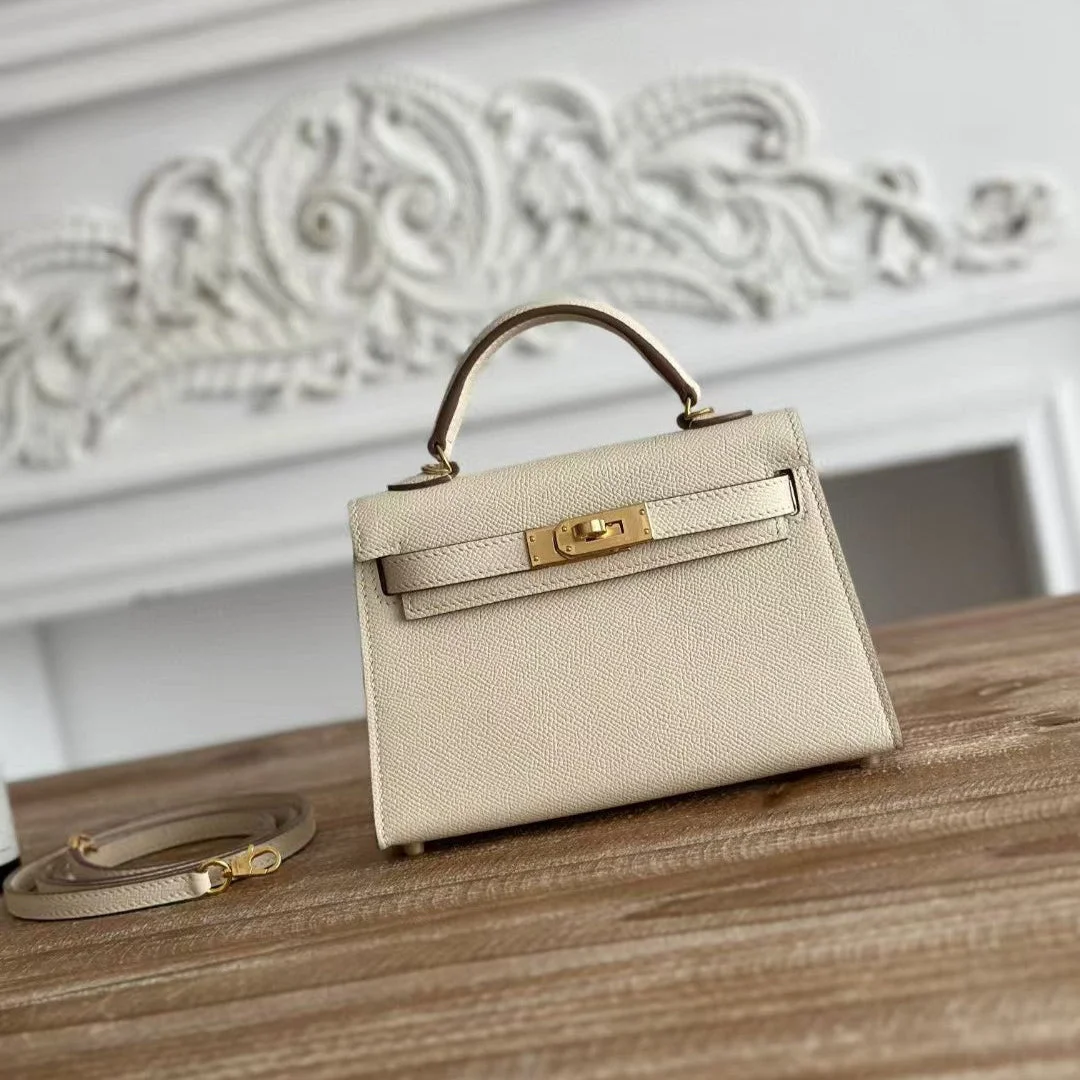 Hermès Mini 19 White Calfskin Gold Hardware Bag