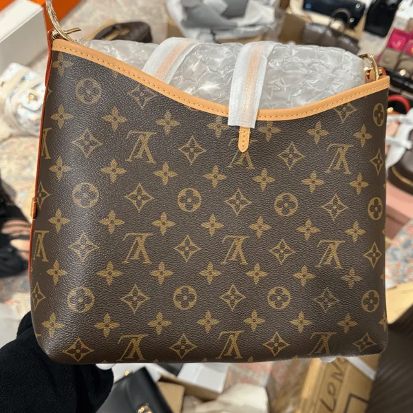 Louis Vuitton Handbags Louis Vuitton Carry All MM Monogram Brown Color 39x30x15cm product photo