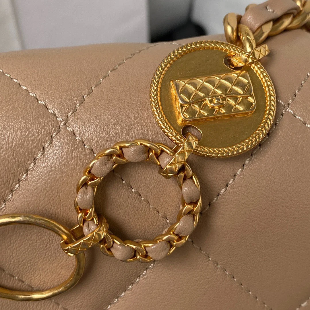 Chanel Woc Brown Handbags Pearl Handle Plated .5×14.5x5cm product view 3