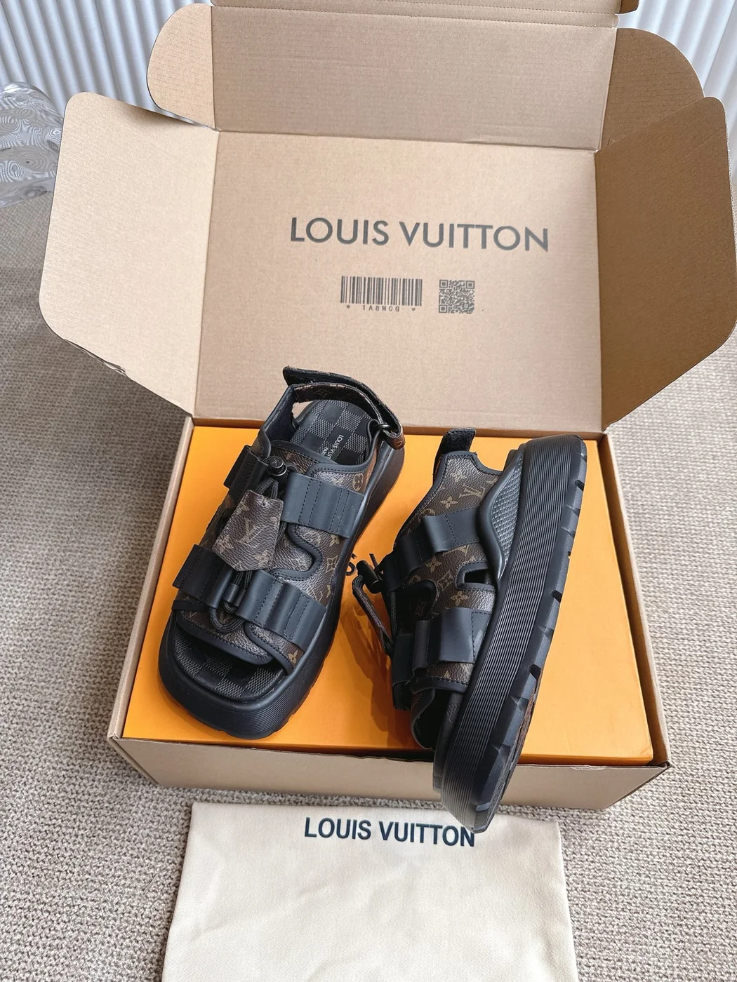 Louis Vuitton Women Brown Leather Patterned Sandals product view 4
