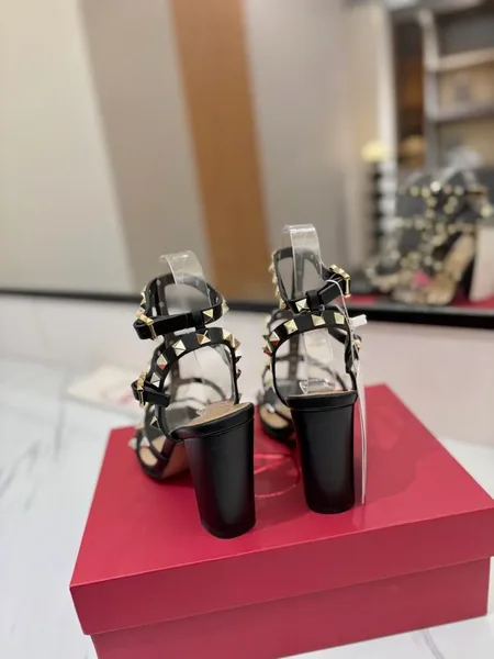 Valentino Rockstud block heel black product view 4