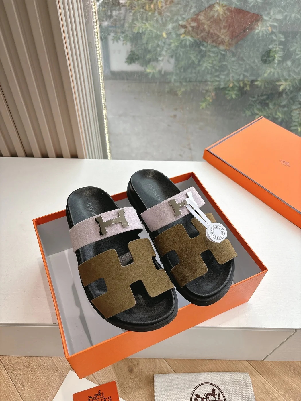 Hermès Women Pink And Olive Suede Sandals product view 3