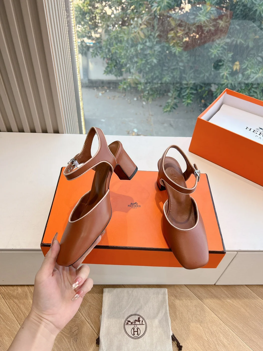 Hermès Women Brown Leather Heels product view 2