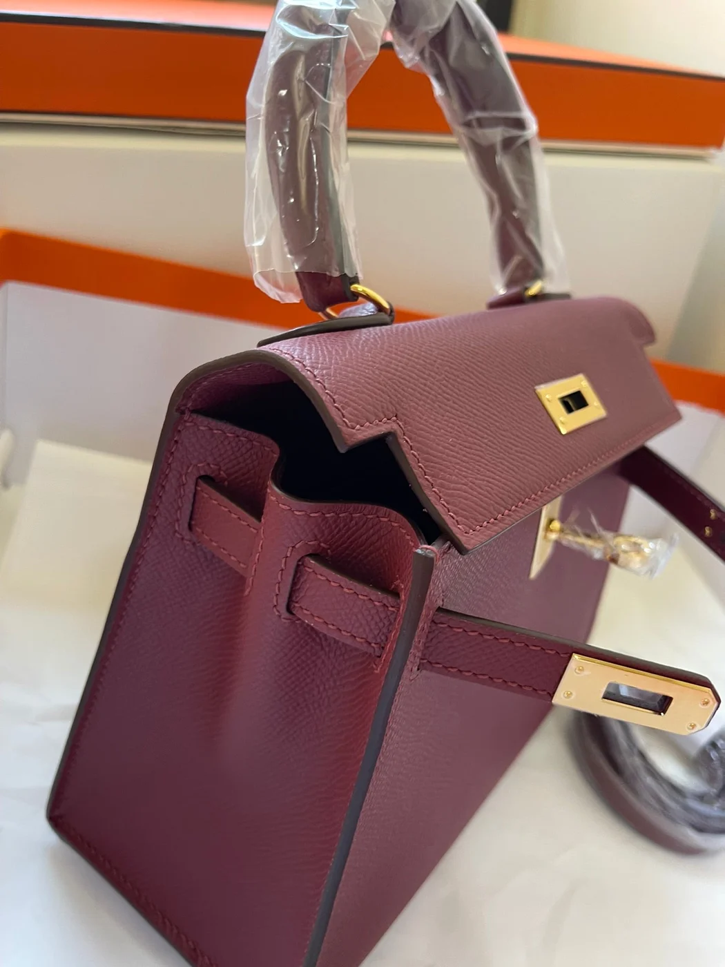 Hermès Mini 20 Bag In Garnet Red With Gold Hardware product view 4