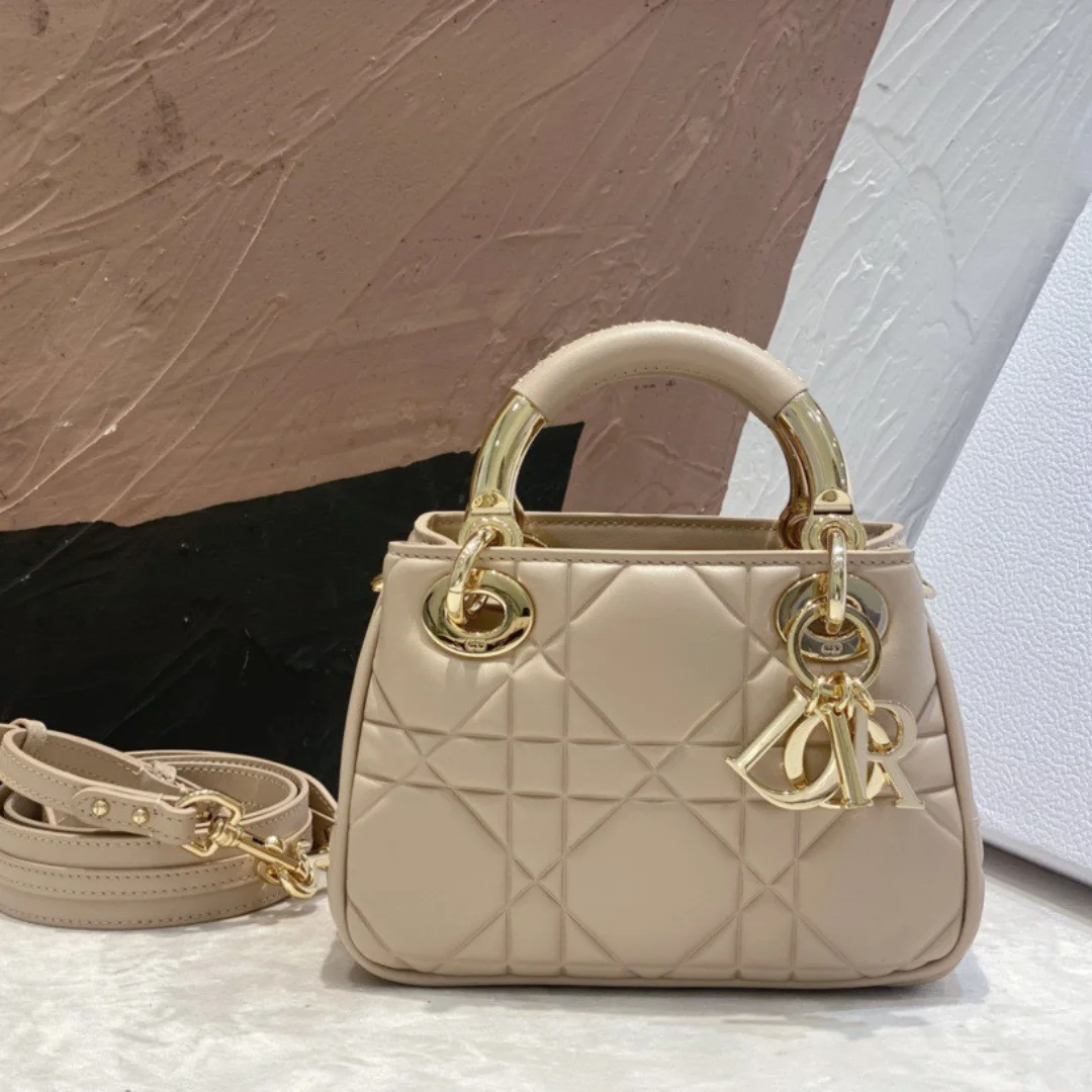 Dior Lady Women’s Handbag Beige Smooth Leather 20x13x8cm product view 1