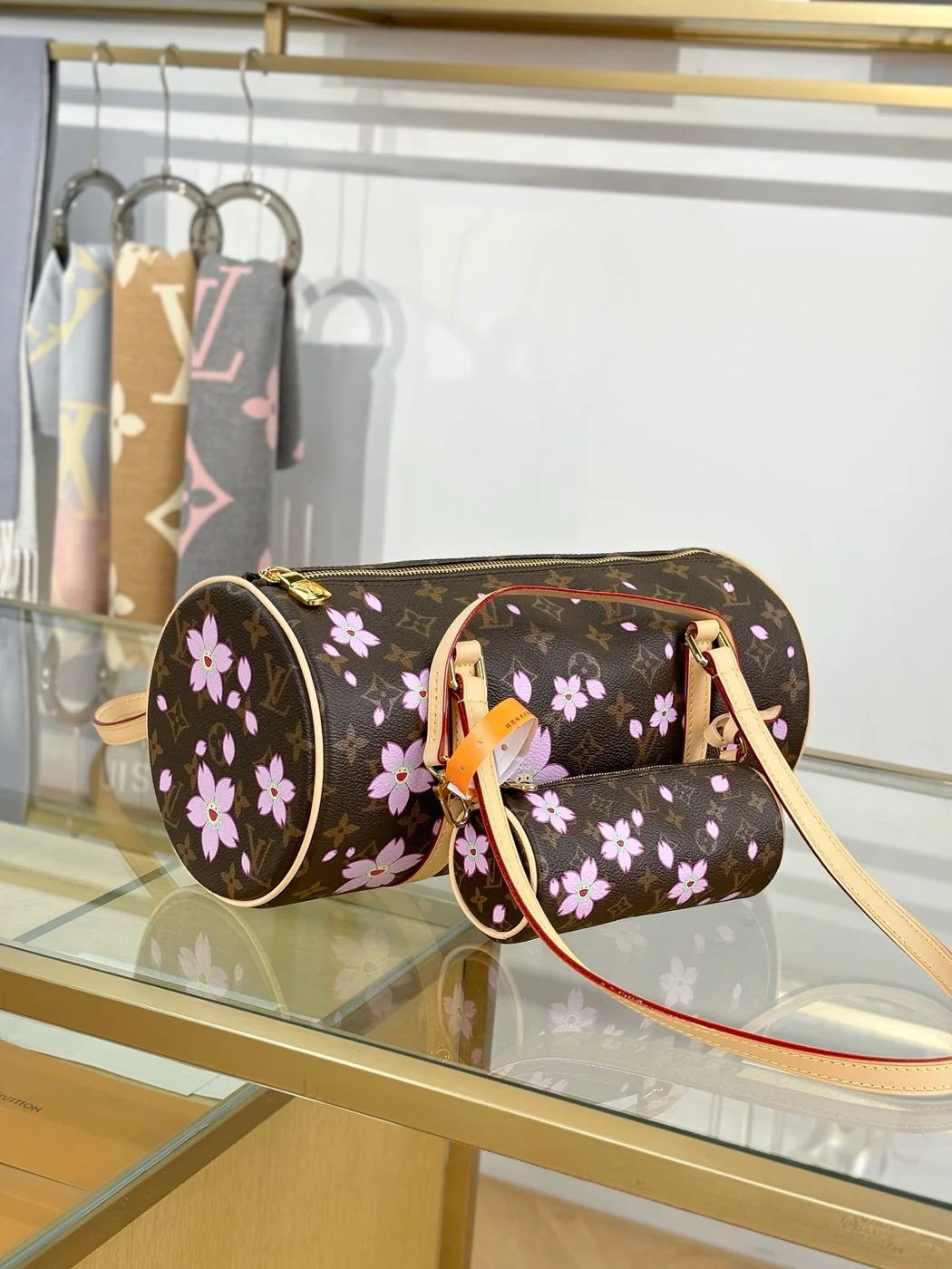 Louis Vuitton x Takashi Murakami Papillon Handbag product view 5