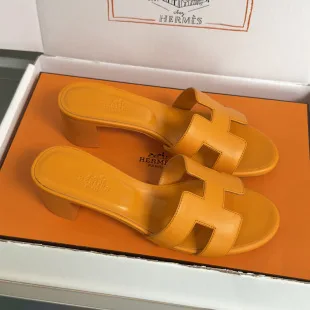 Hermès Oran Heeled Sandals Orange product view 1