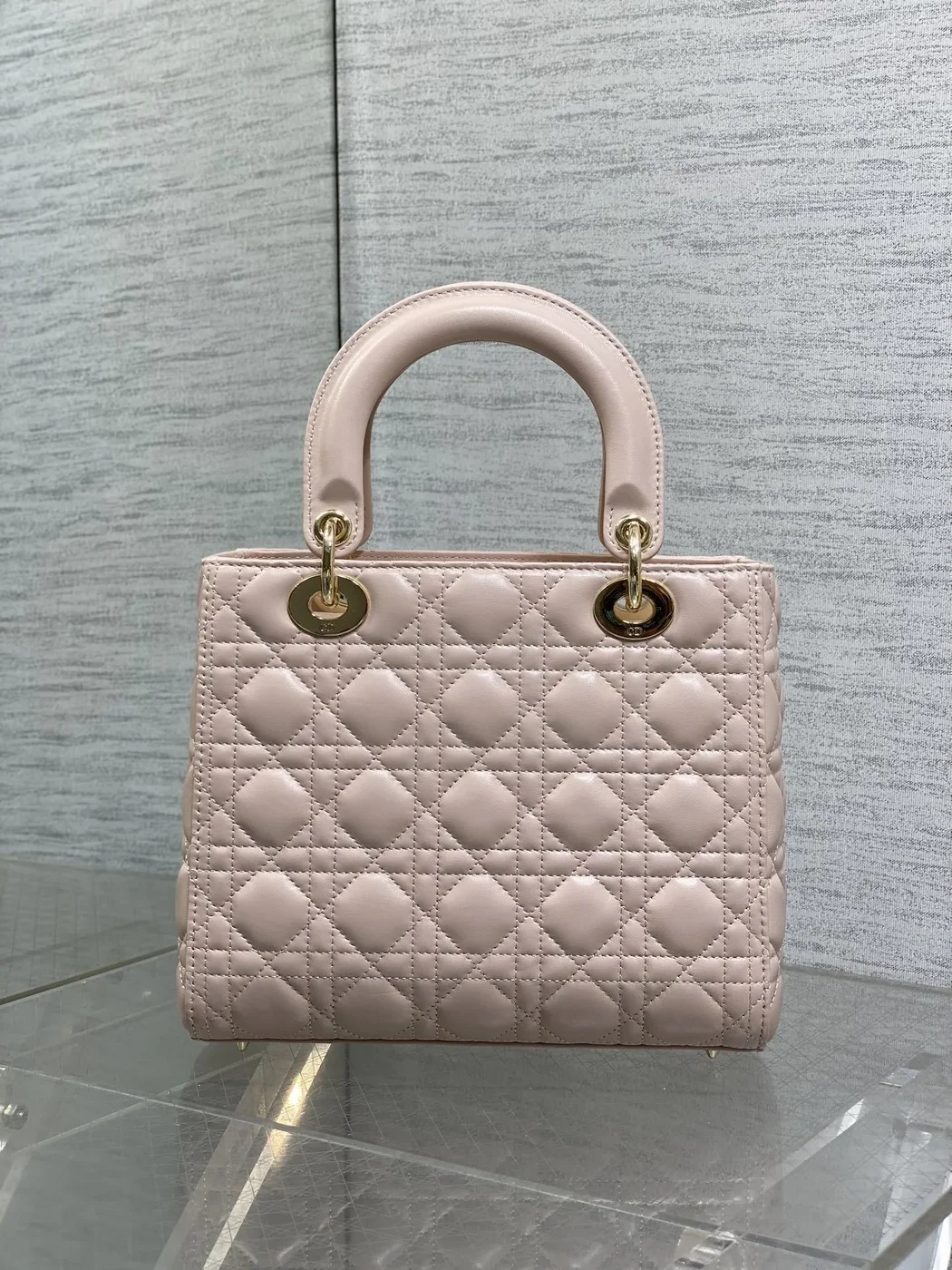 Dior Medium Lady bag in Pink Gold Hardware product view 2