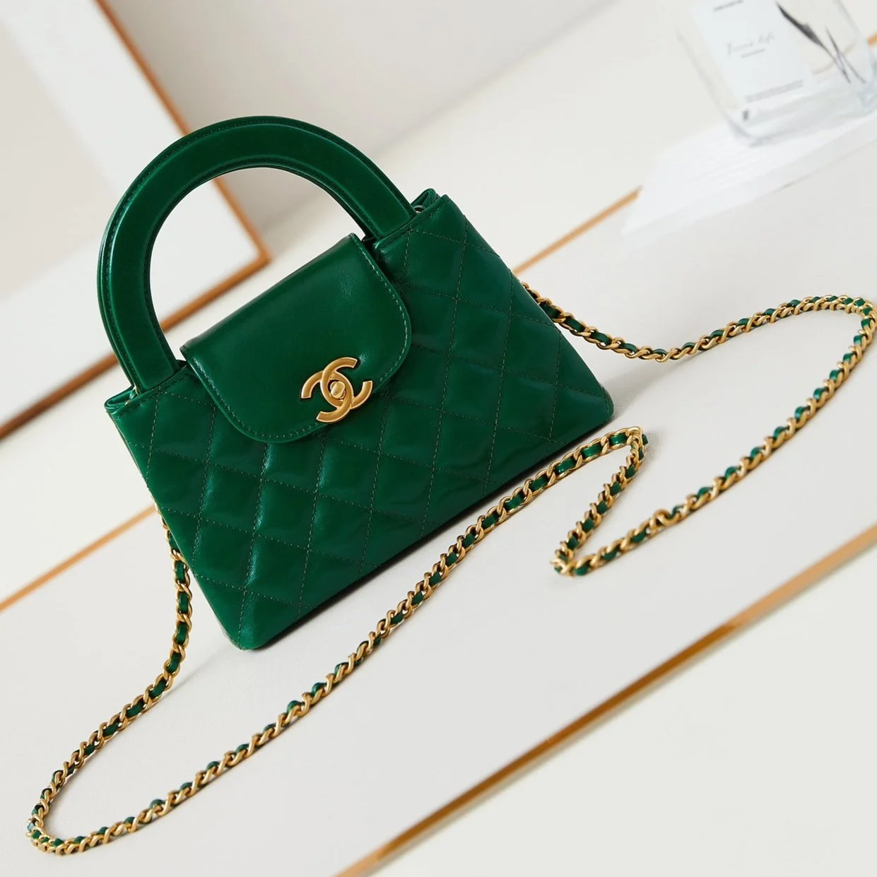 Chanel Kelly Mini 19 Bag In Green Forest Calfskin product view 1