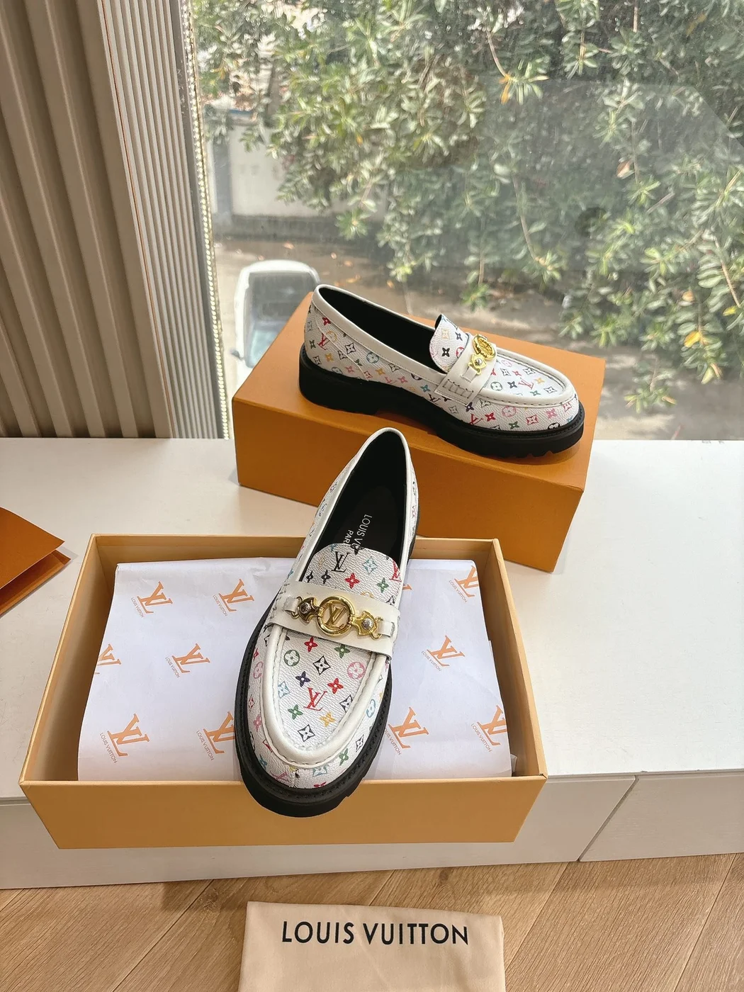 Louis Vuitton Women White Patterned Leather Loafers product view 5
