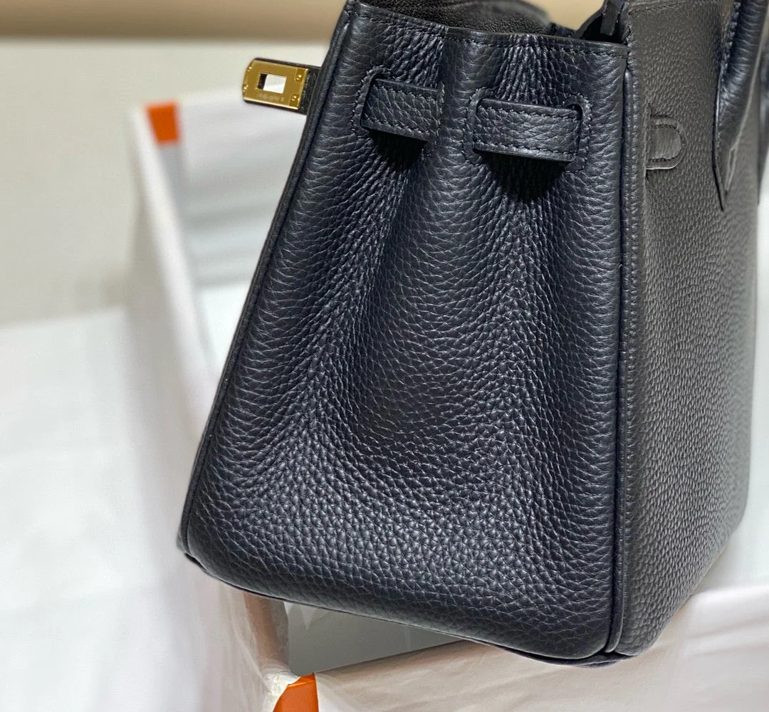 Hermès Birkin 30 cm In Black Togo Leather Gold Hardware Bag product view 4