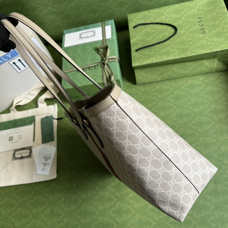 Gucci GG Supreme Ophidia Medium Bag product view 4