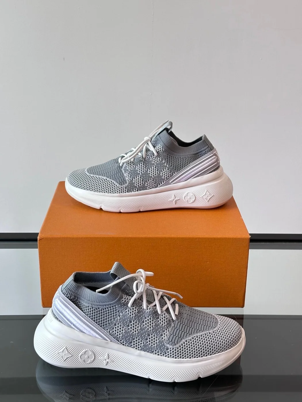 Louis Vuitton Men Grey Knit Fabric Sneakers product view 4