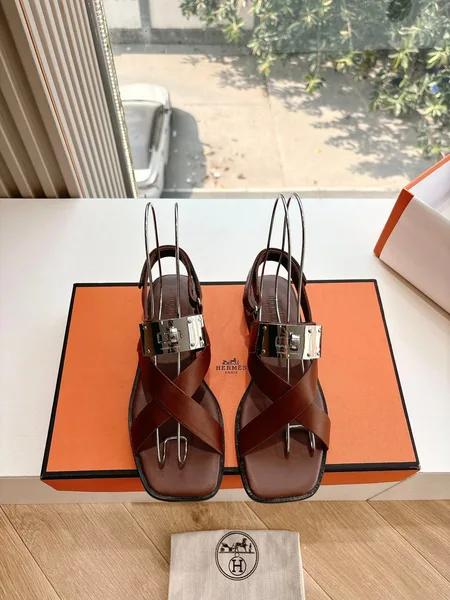 Hermès Women Brown Leather Sandals product view 1