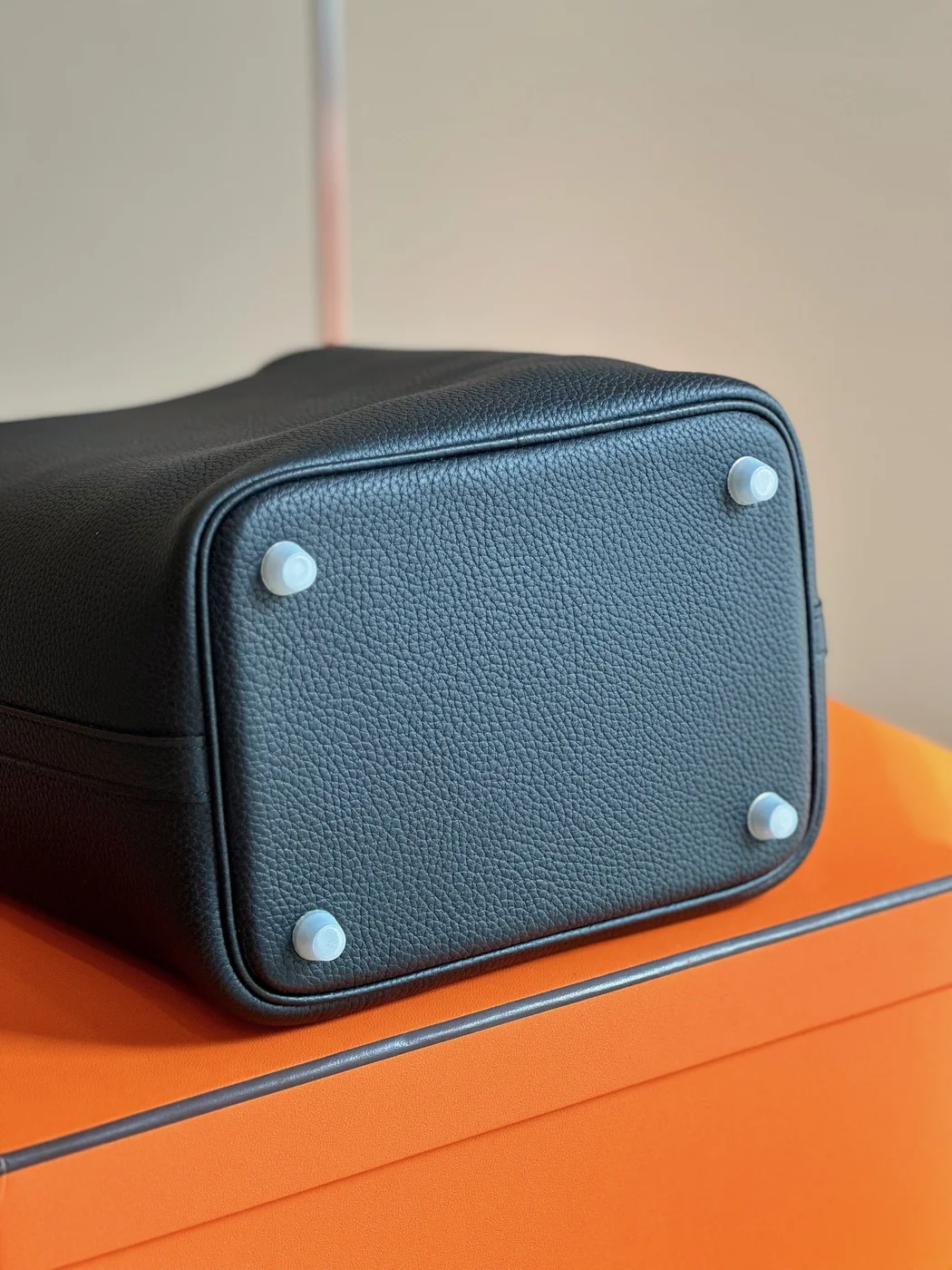 Hermès Picotin 18 Black Togo Leather Silver Hardware Bag product view 6