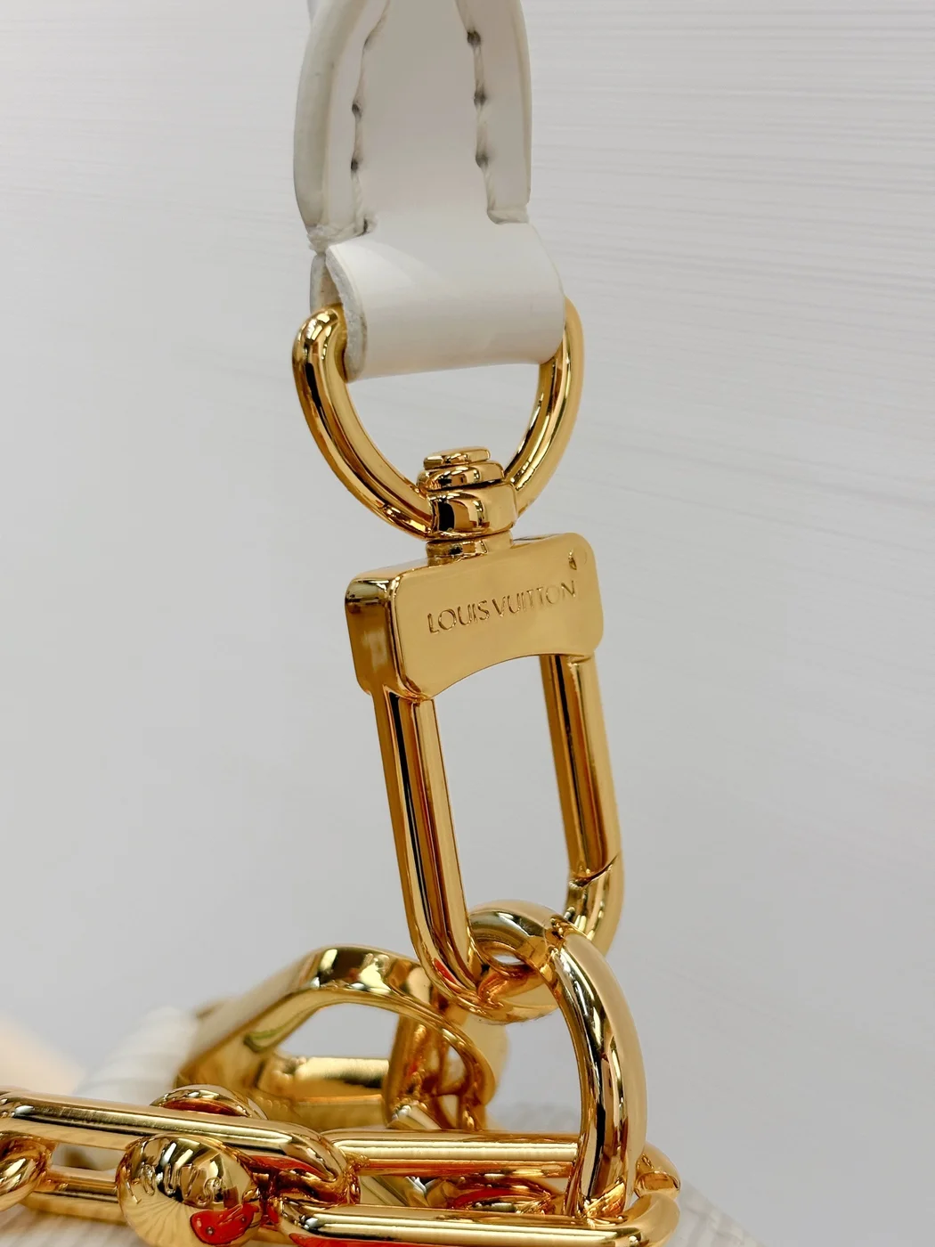 Louis Vuitton x Takashi Murakami Cherry Twist PM Bag product view 5