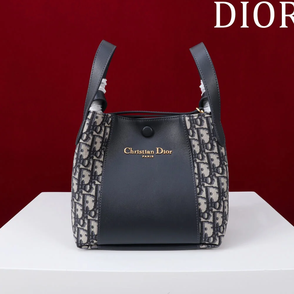 Dior Medium Signature Bucket Bag product view 1
