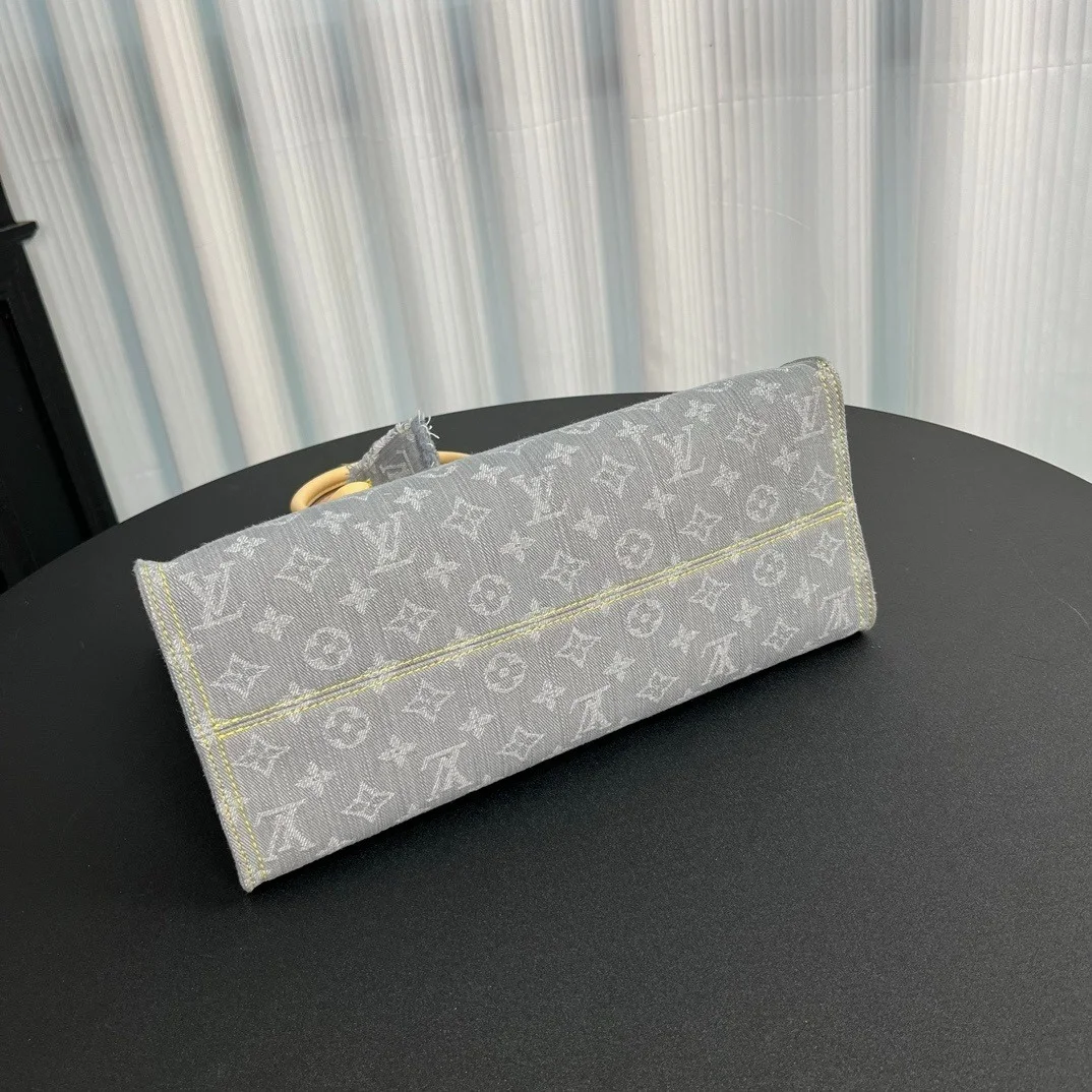 Louis Vuitton OnTheGo MM Tote Bag in Denim product view 6