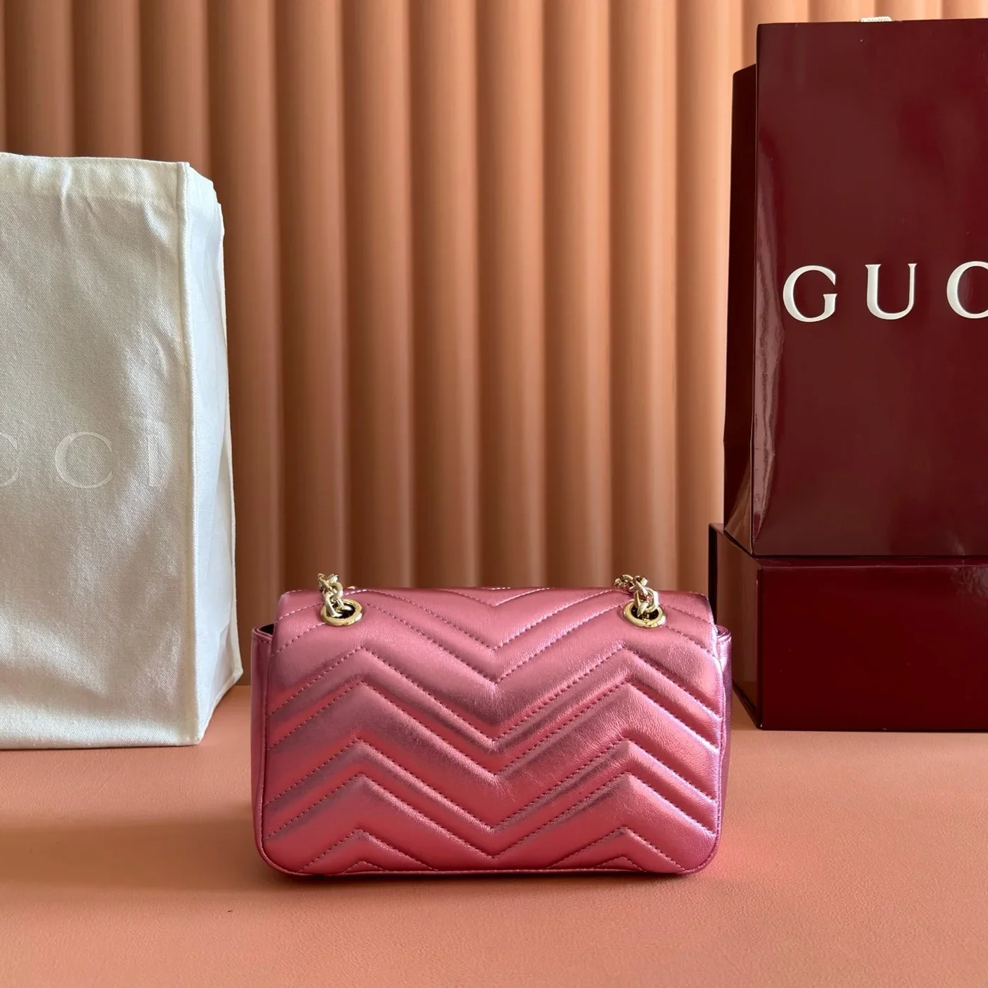 Gucci GG Marmont Bag 22 In Metallic Pink Lambskin product view 2