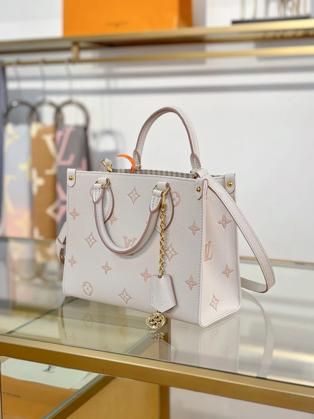 Louis Vuitton OntheGo PM Th Tote Bag product view 2