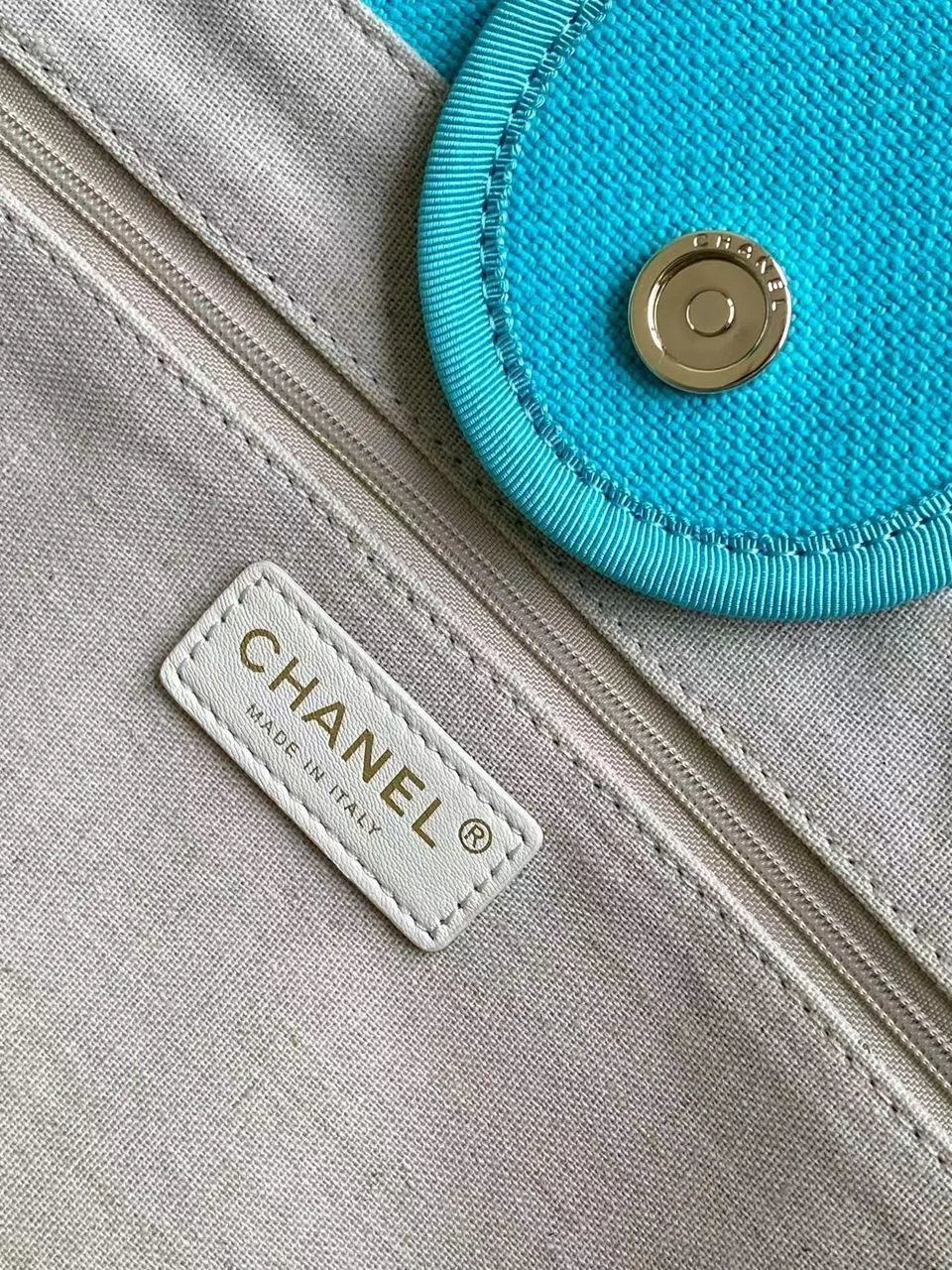 Chanel Deauville Tote in Blue and white product view 5