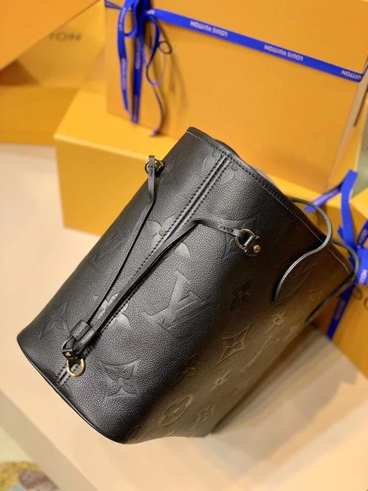 Louis Vuitton Neverfull MM 32 Black Embossed Cowhide Leather Bag product view 4