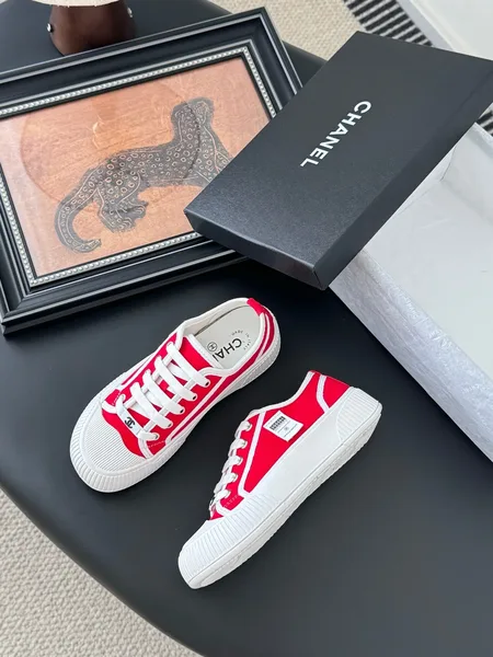 Chanel Women Red Canvas And Rubber Sneakers product view 4