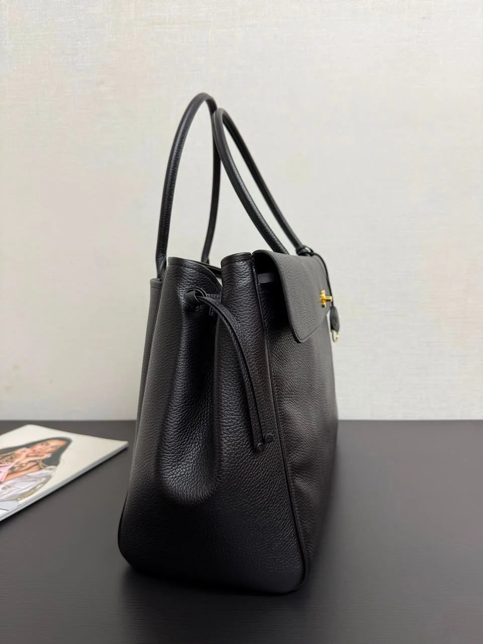 Chanel Large Shopping Bag in black grained calfskin product view 3