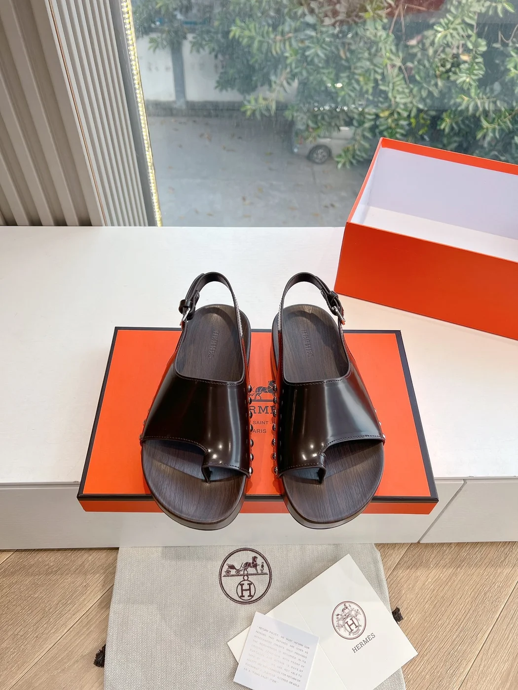 Hermès Women Dark Brown Leather Slingback Sandals product view 5