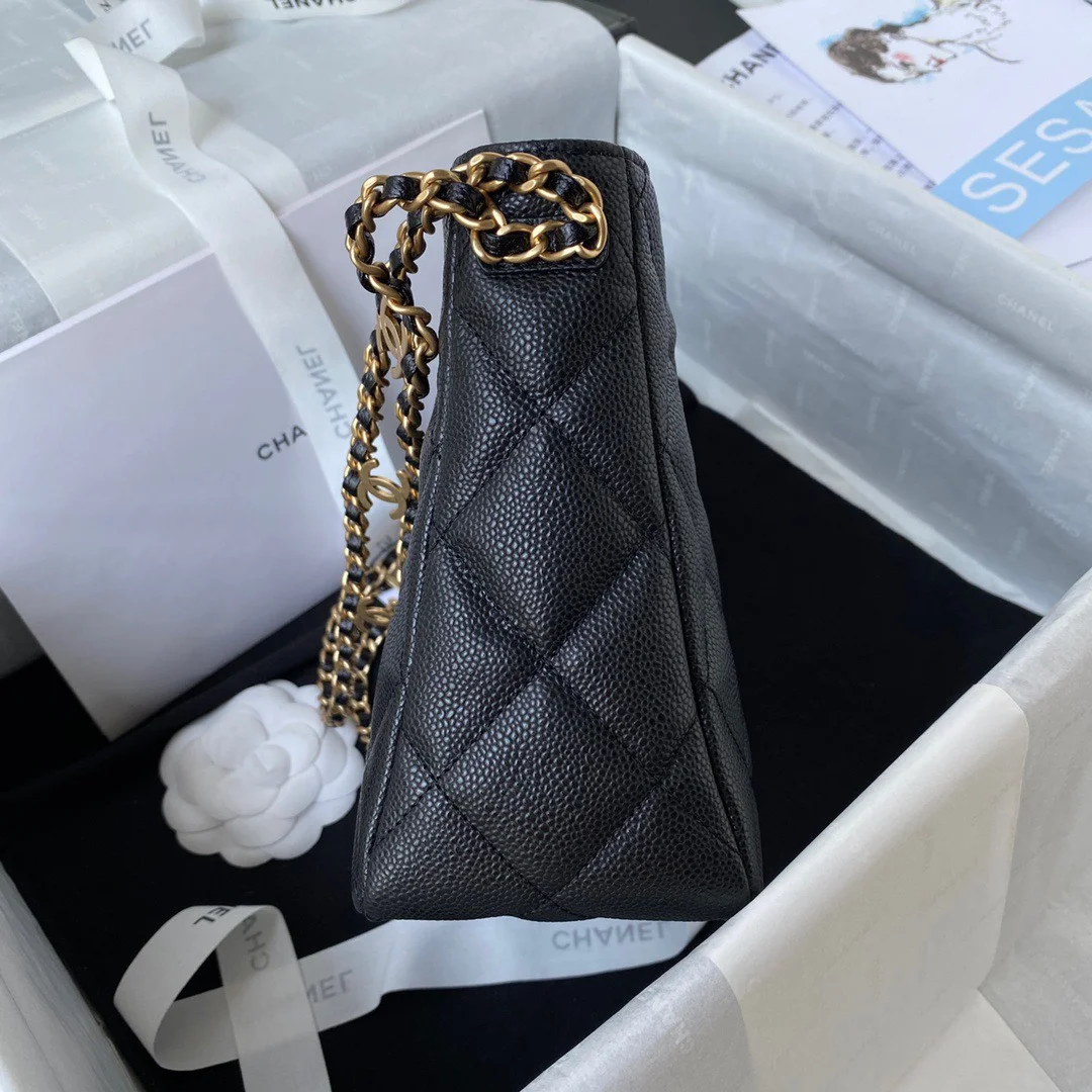Chanel Hobo Handbags Pebbled Leather With Lock Gold 19x16cm product view 2