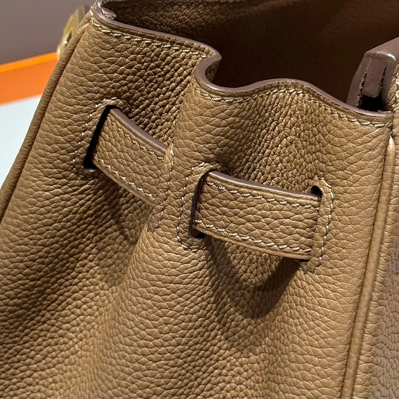 Hermès Birkin 30 In Coffee Gold Hardware Bag product view 8