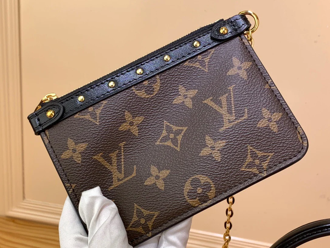 Louis Vuitton Petite Malle Louis Vuitton Monogram Pattern Handbags 24x16x13cm product view 4