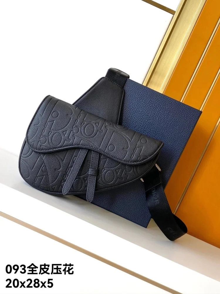 Dior Saddle Bag Black product view 1