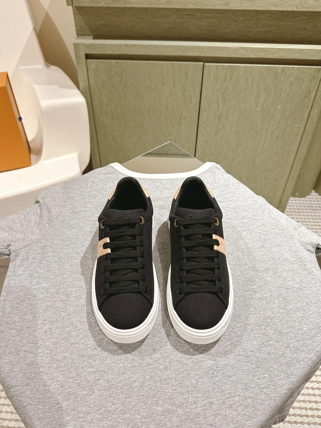 Louis Vuitton Women Black Canvas Sneakers product view 1